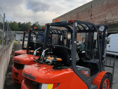 In September 2020, SIA "VVN" delivered three forklifts from the company's "Lonking" plant to the company "Talsu piensaimnieks".10